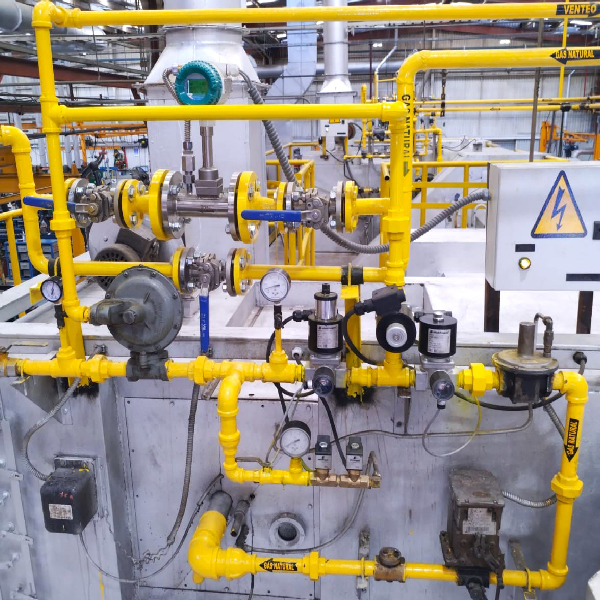 Fabricación de líneas de distribución de gas para plantas industriales en México
