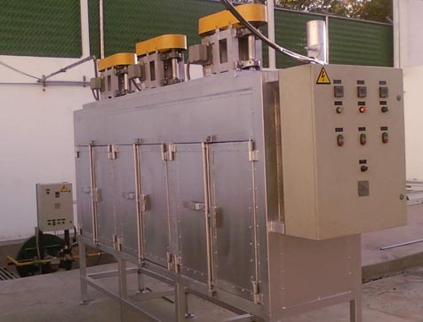 Horno industrial continuo de atmósfera controlada